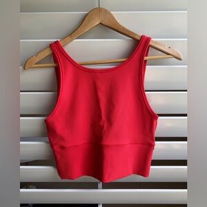 Like new Lululemon Power Pivot Ribbed cropped top
